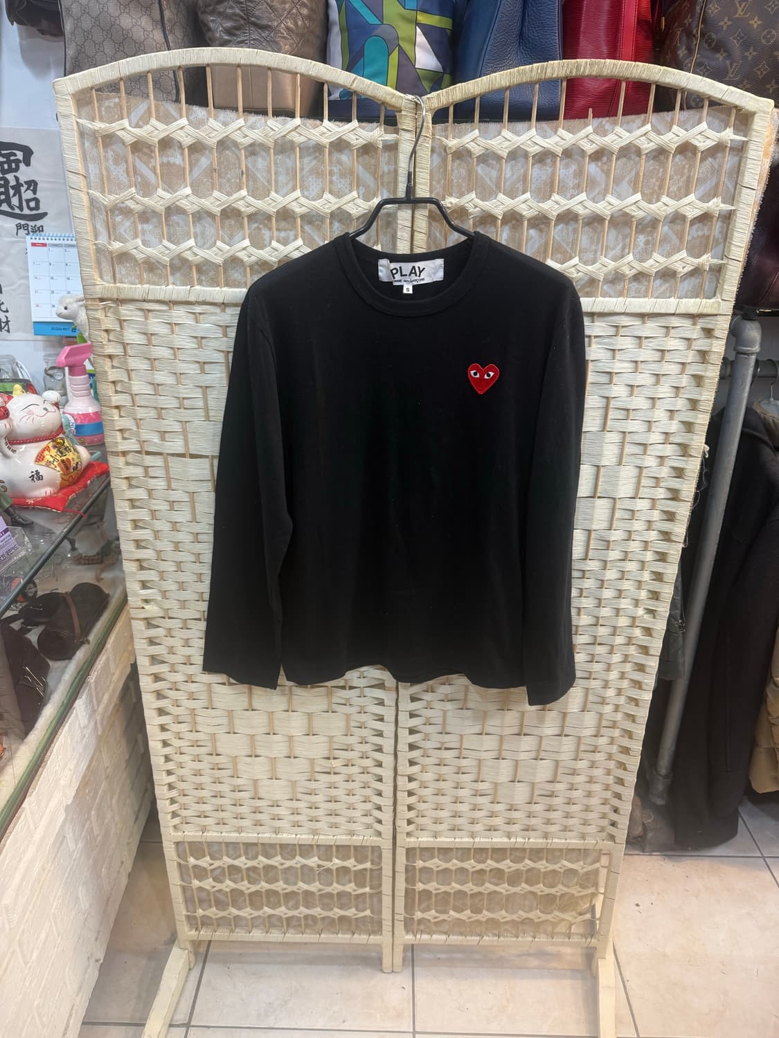 55 정품 꼼데가르송 레드와펜 티셔츠 팝니다 상품이미지1