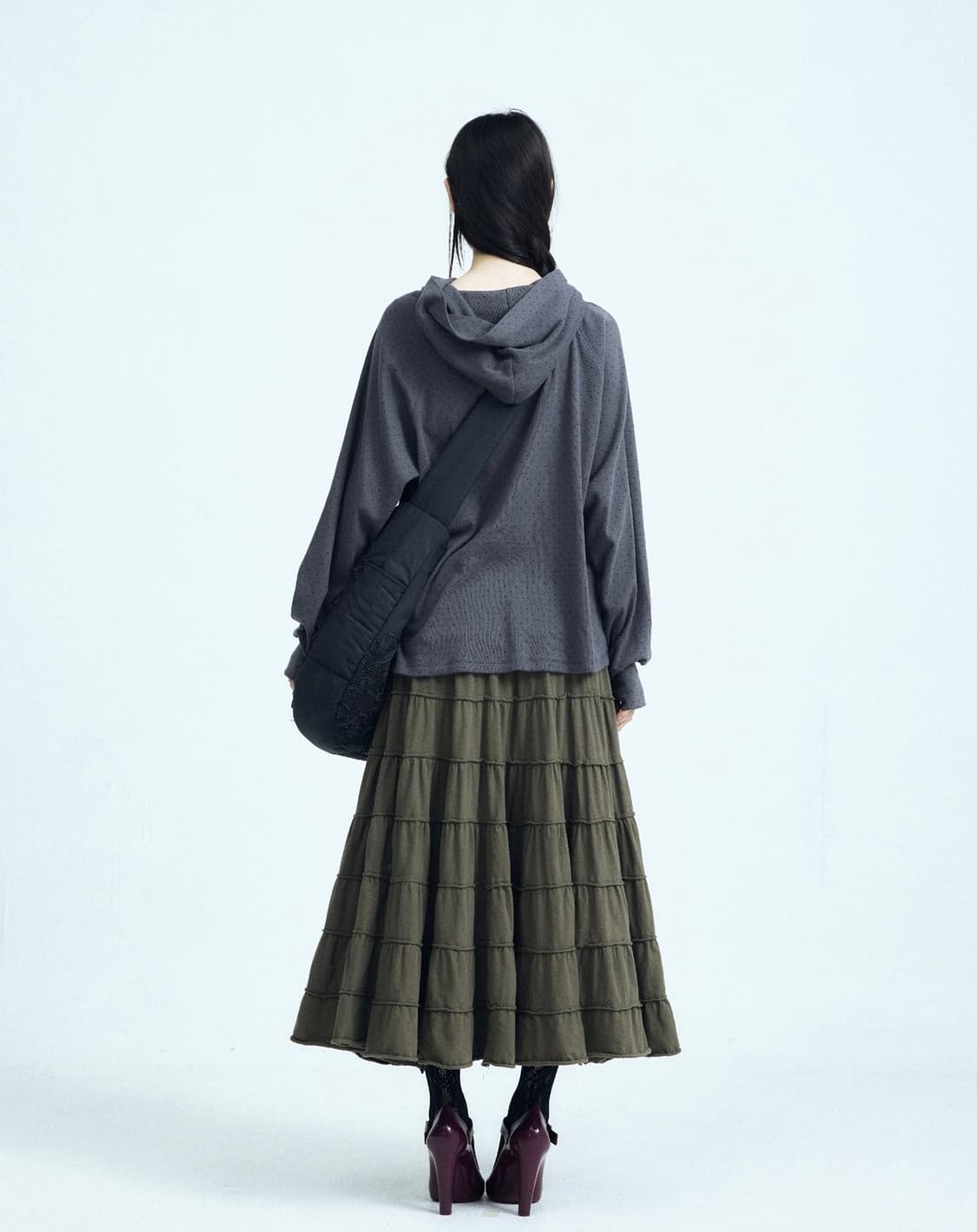  콜로신스 6TH CATERPIL SKIRT KHAKI 상품이미지3