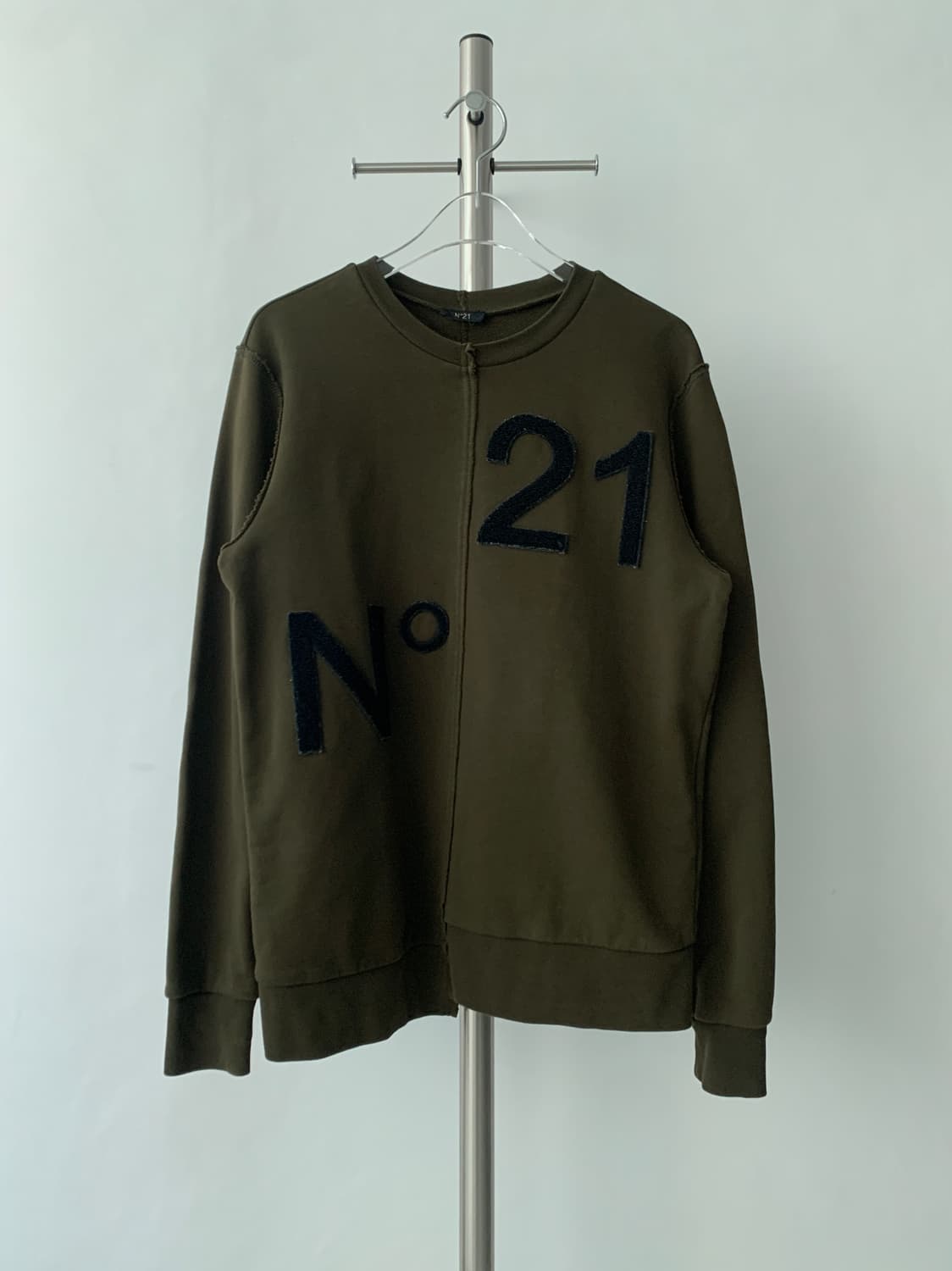 Patch Sweatshirt 상품이미지3