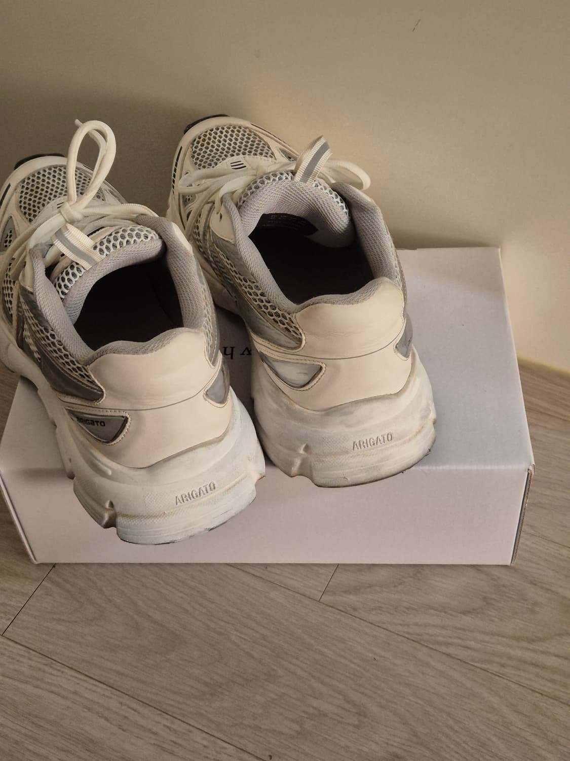 악셀아리가토 93036 마라톤 러너 스니커즈 40사이즈 상품이미지2