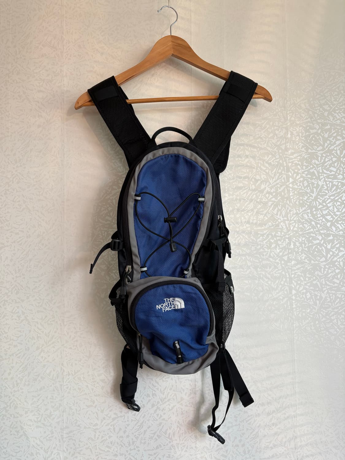 노스페이스 라이트 웨이트 하이킹 트래블 백팩 상품이미지2