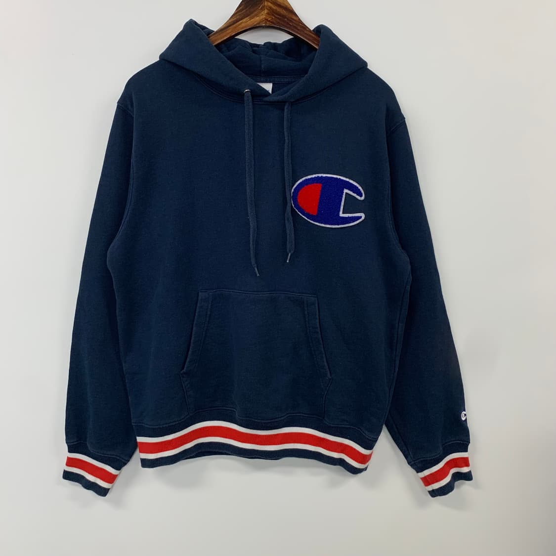 챔피온 덤블로고 네이비 후드티 상품이미지2