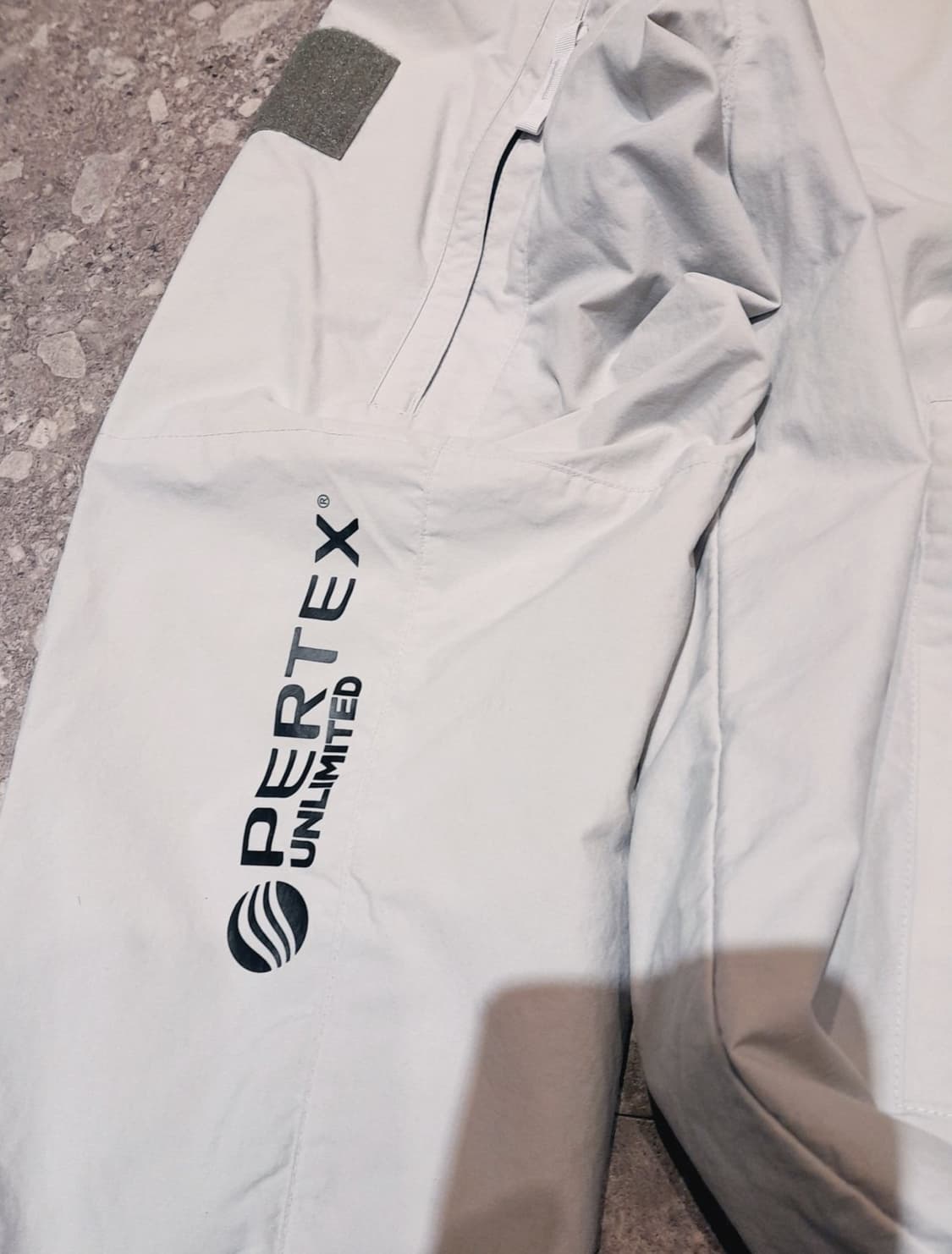 💥디스이즈네버댓 퍼텍스 자켓 실버그레이 (L)   상품이미지8