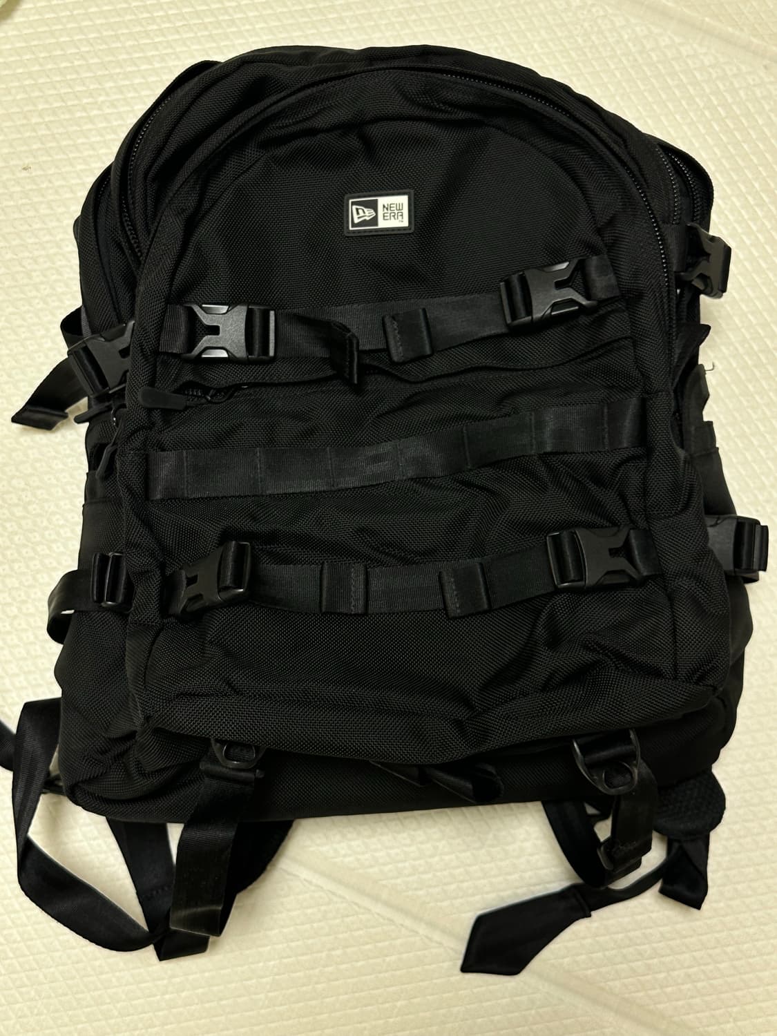 뉴에라 백팩 블랙 상품이미지1