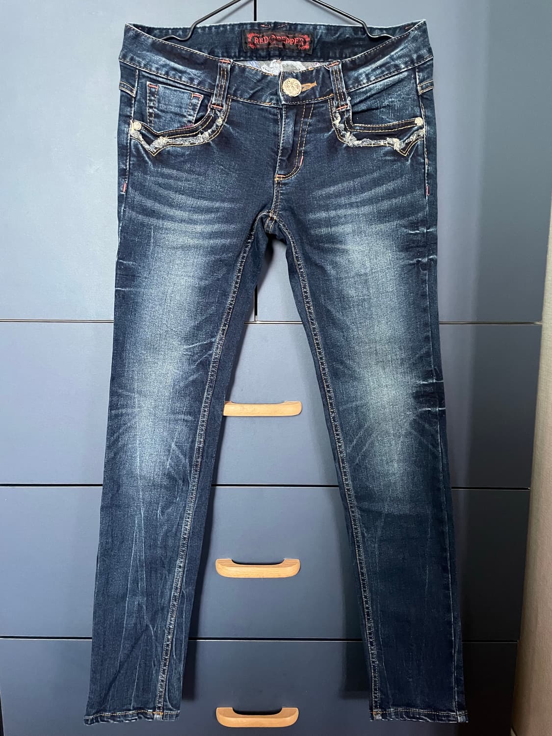 레드페퍼 워싱 y2k 그런지 나비 자수 패치 스키니진 상품이미지4