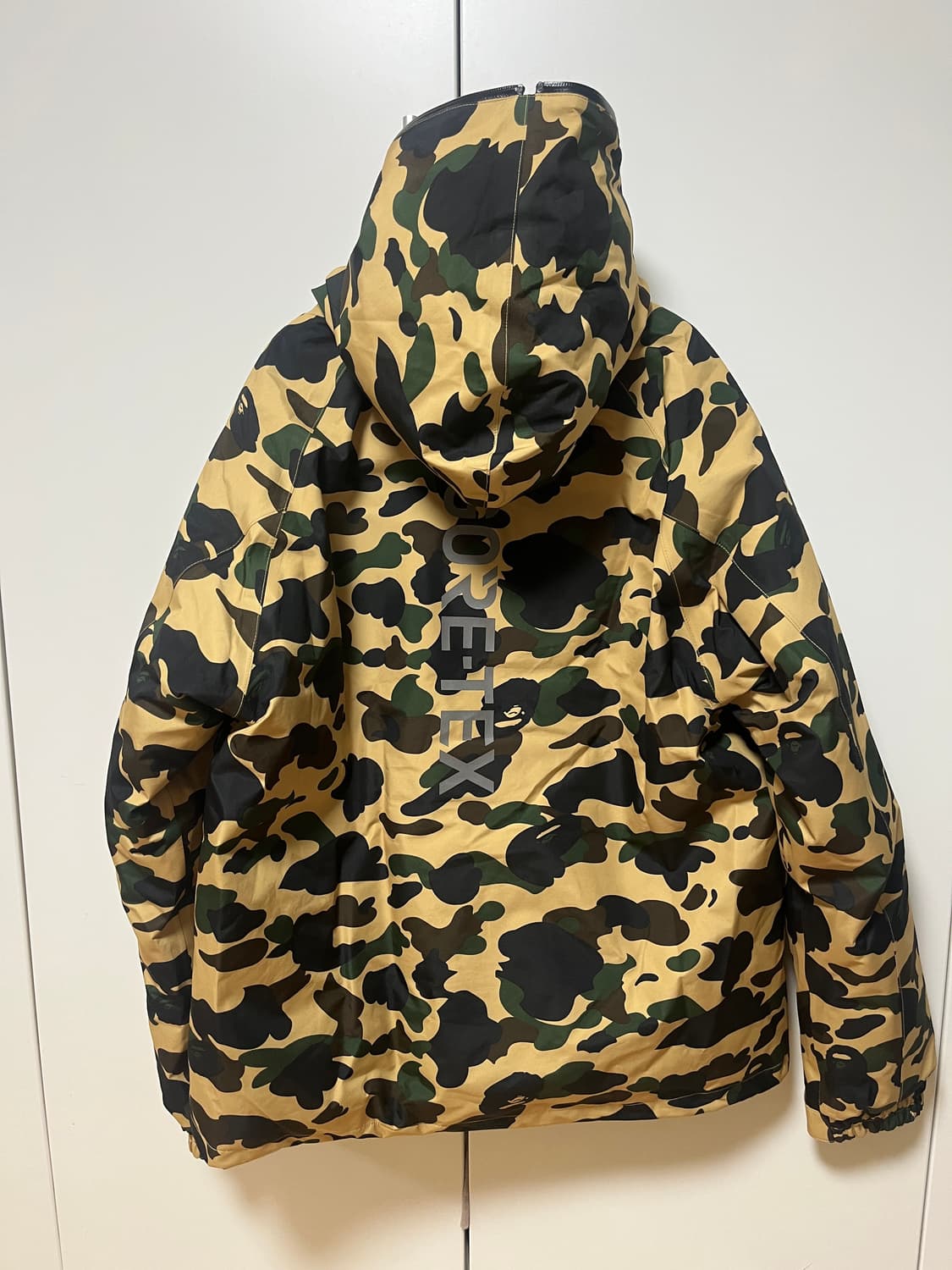 베이프 고어텍스 1ST 카모 후드 다운자켓 상품이미지3