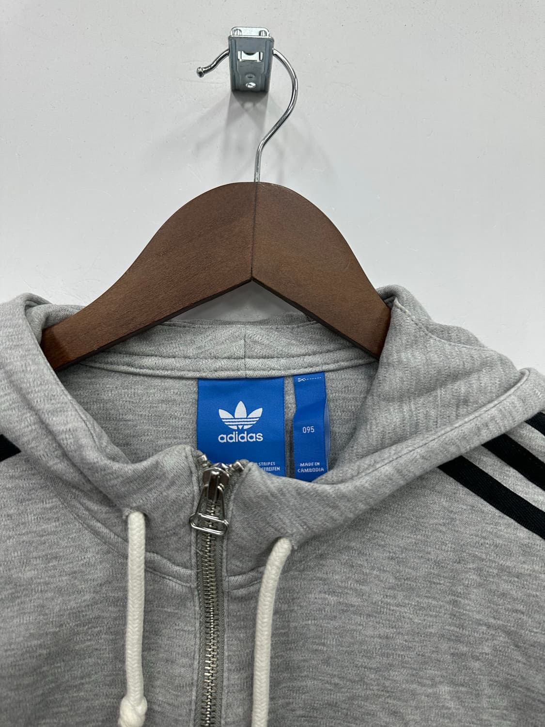 아디다스 그레이 블랙 반집업 후드티  상품이미지2
