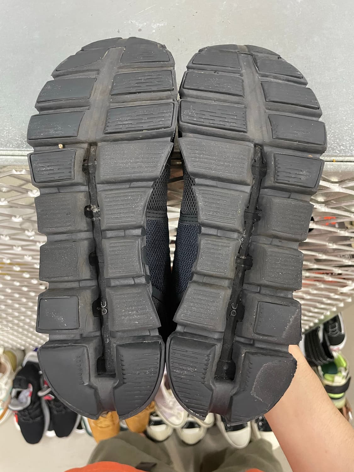 온러닝 클라우드6 블랙 255 (gr-5395) 상품이미지6