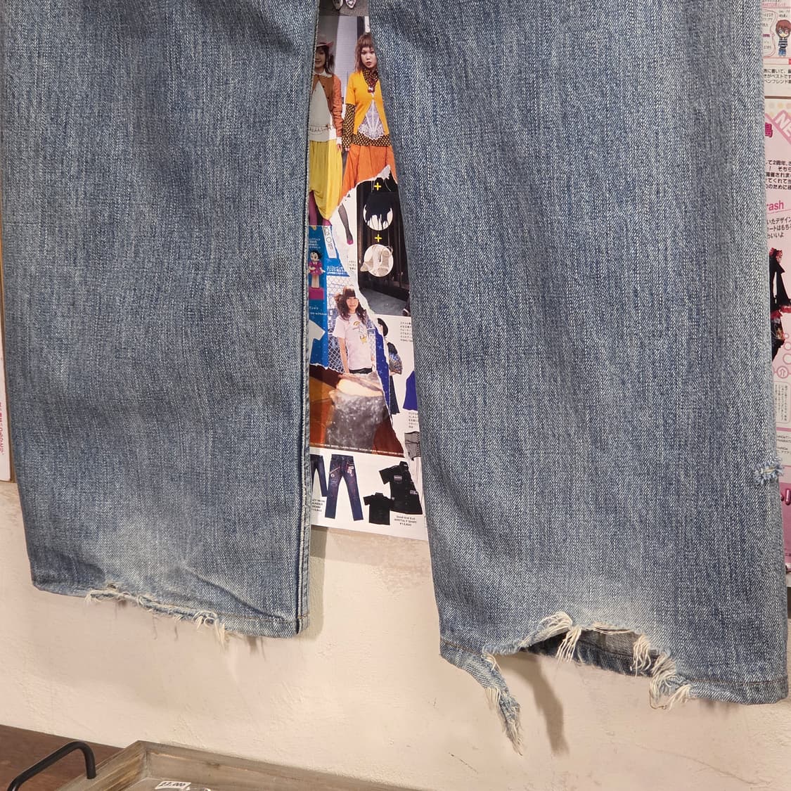 리바이스 JPN 504 디스 데미지 연청 데님 팬츠 상품이미지5