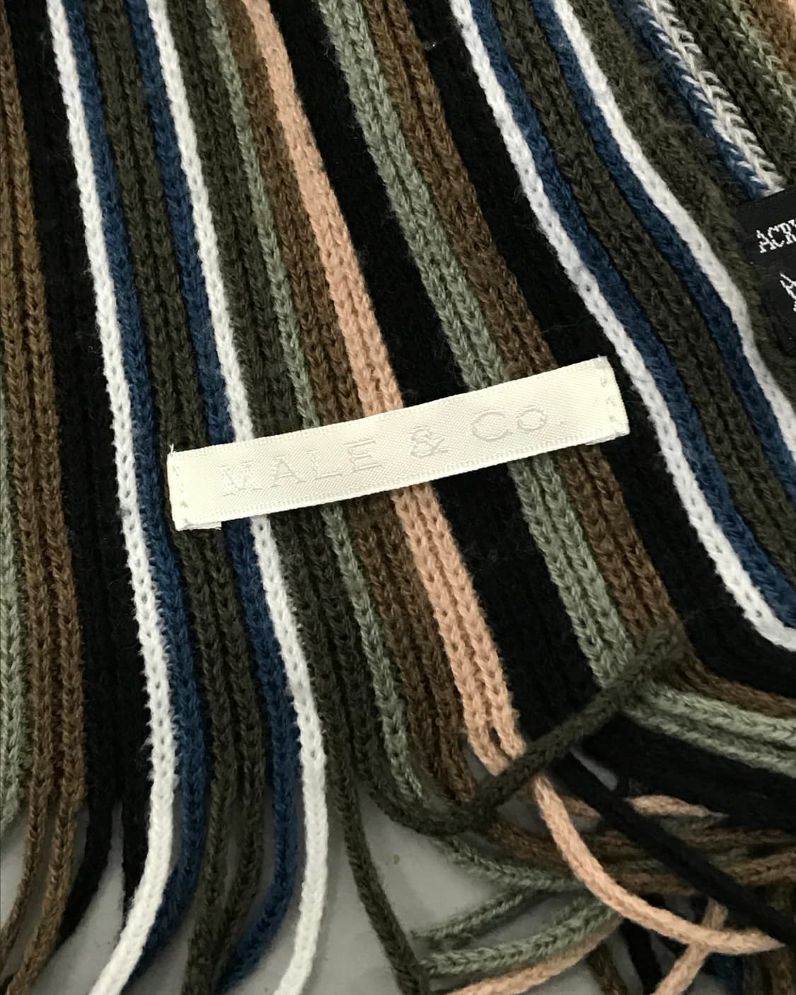 Multi-Stripe Acrylic Knit Scarf 상품이미지3