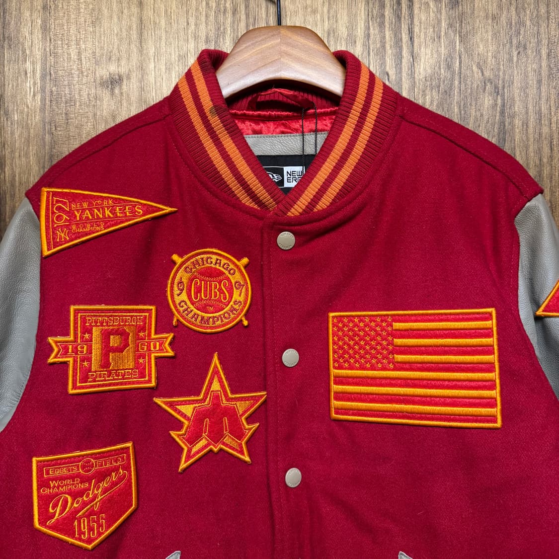 NEW ERA patch detail bomber jacket 상품이미지3