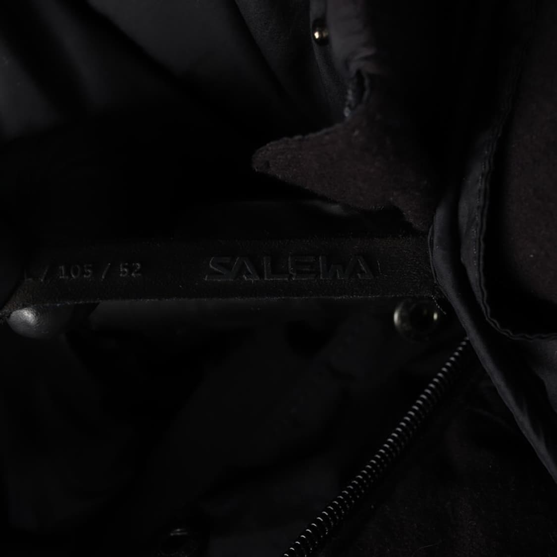 살레와 블랙 구스다운 패딩 XL 상품이미지6