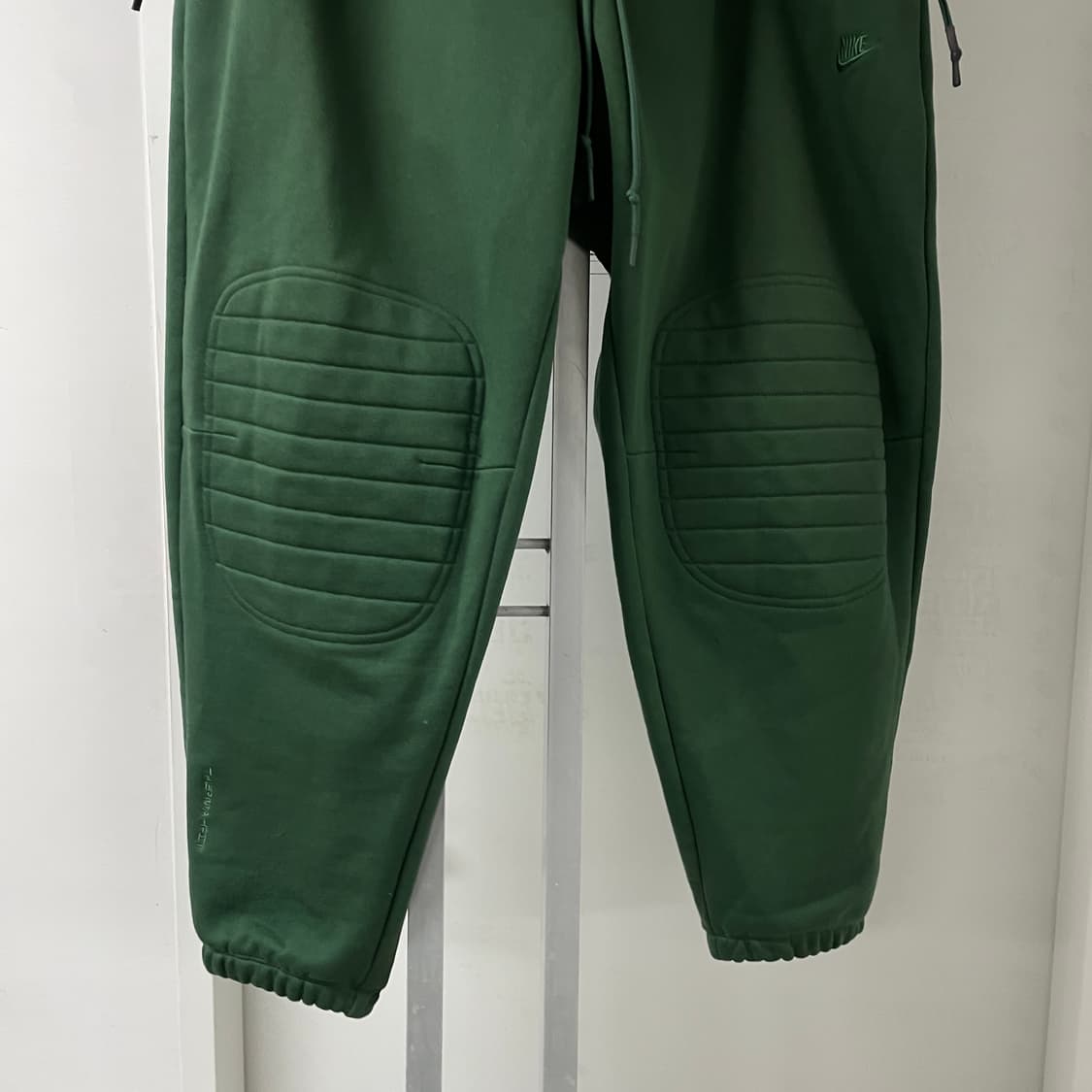 나이키 테크팩 트레이닝 팬츠 XXL 상품이미지3