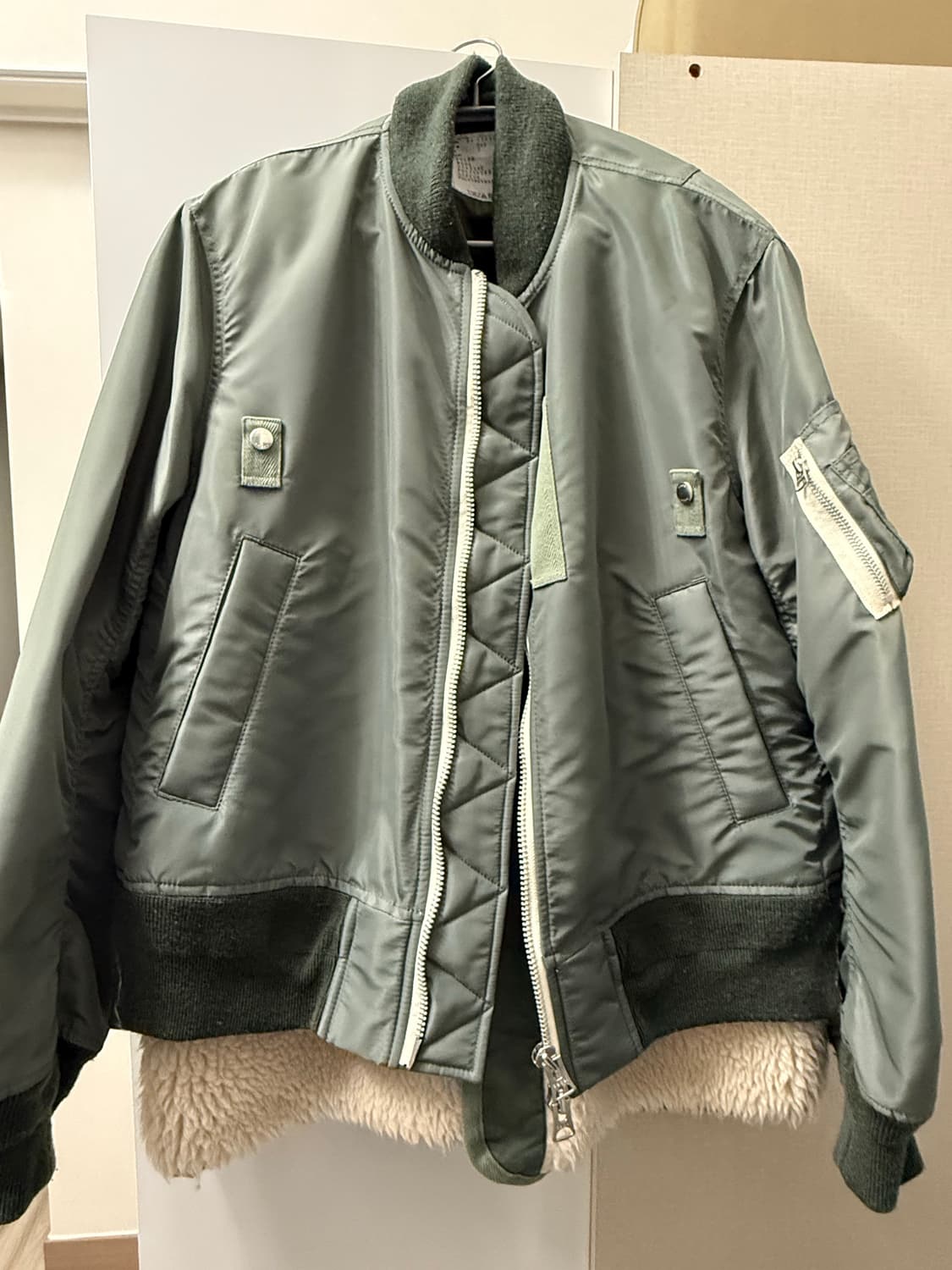 사카이 시어링 카키 봄버 자켓 (2) 상품이미지1