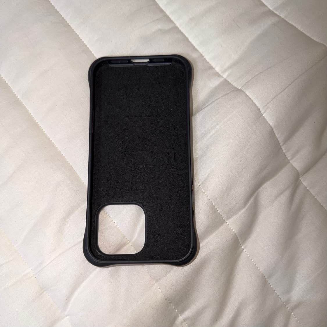 케이스티파이 리플케이스 블랙 16pro max 상품이미지2