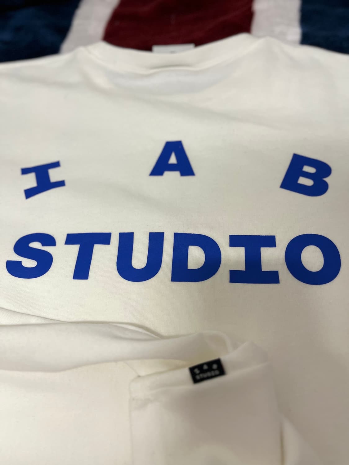 아이앱스튜디오 반팔티 XL(105) 정품 상품이미지5