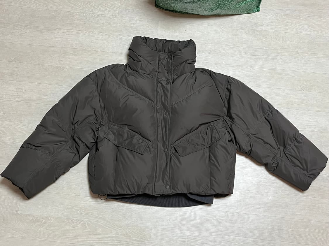 (신품급) 시스템 구스 다운 숏패딩 상품이미지3