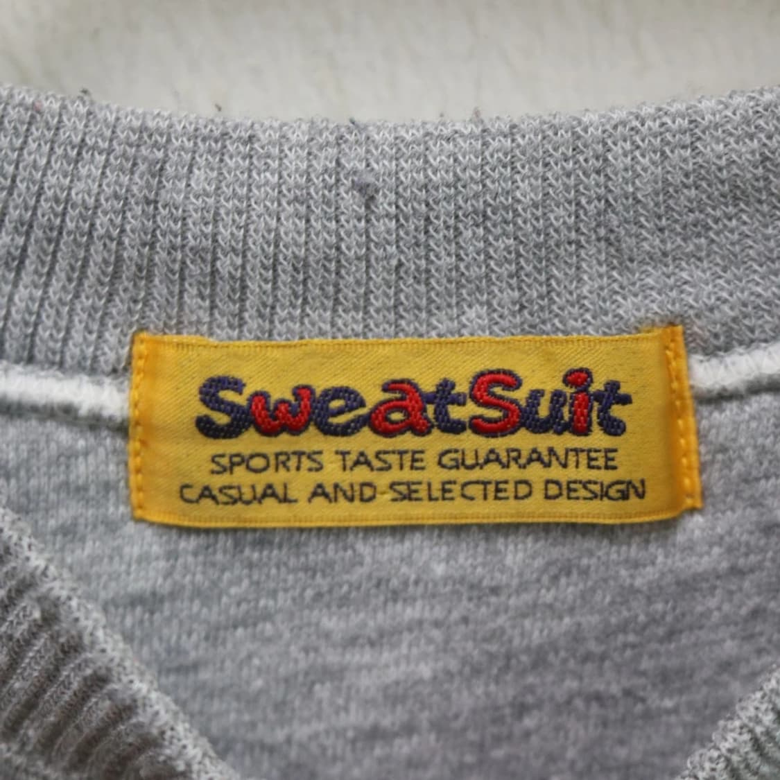 Sweatsuit  그레이 자수 맨투맨 상품이미지10