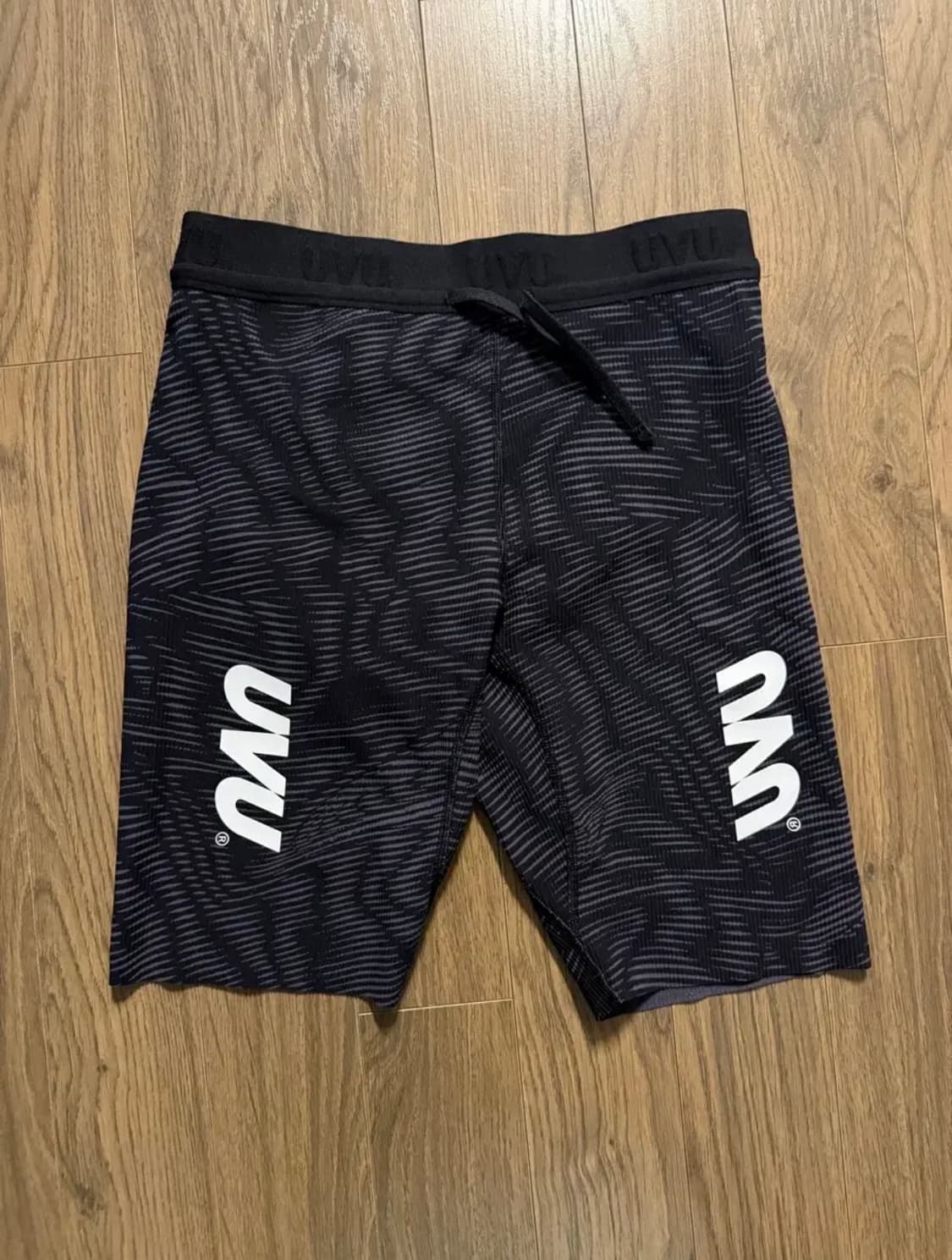 uvu 하프타이즈 2.0 블랙 그레이 M사이즈 상품이미지1