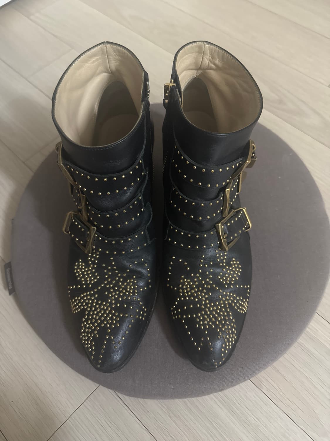 끌로에 수잔나 앵클부츠 상품이미지1