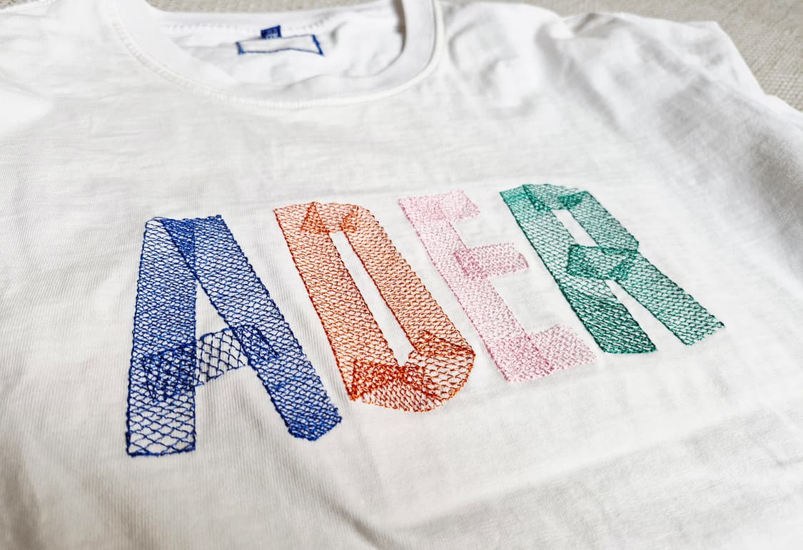 아더에러 멀티컬러 자수 로고 반팔티 3 상품이미지1