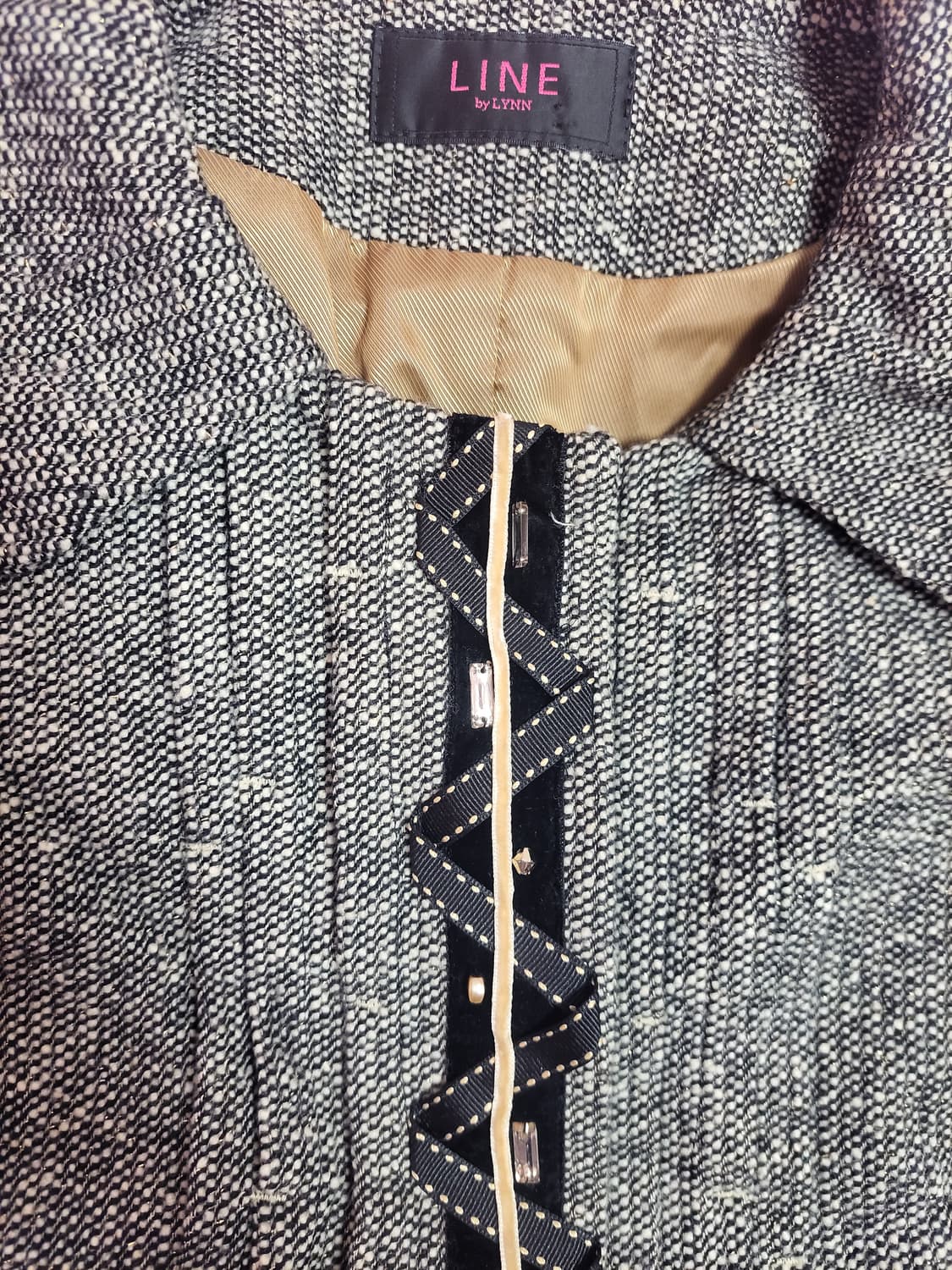 급처상태좋음!LINE 라인 소매 러플나팔 비즈장식 트위드자켓 오즈세컨st 상품이미지4