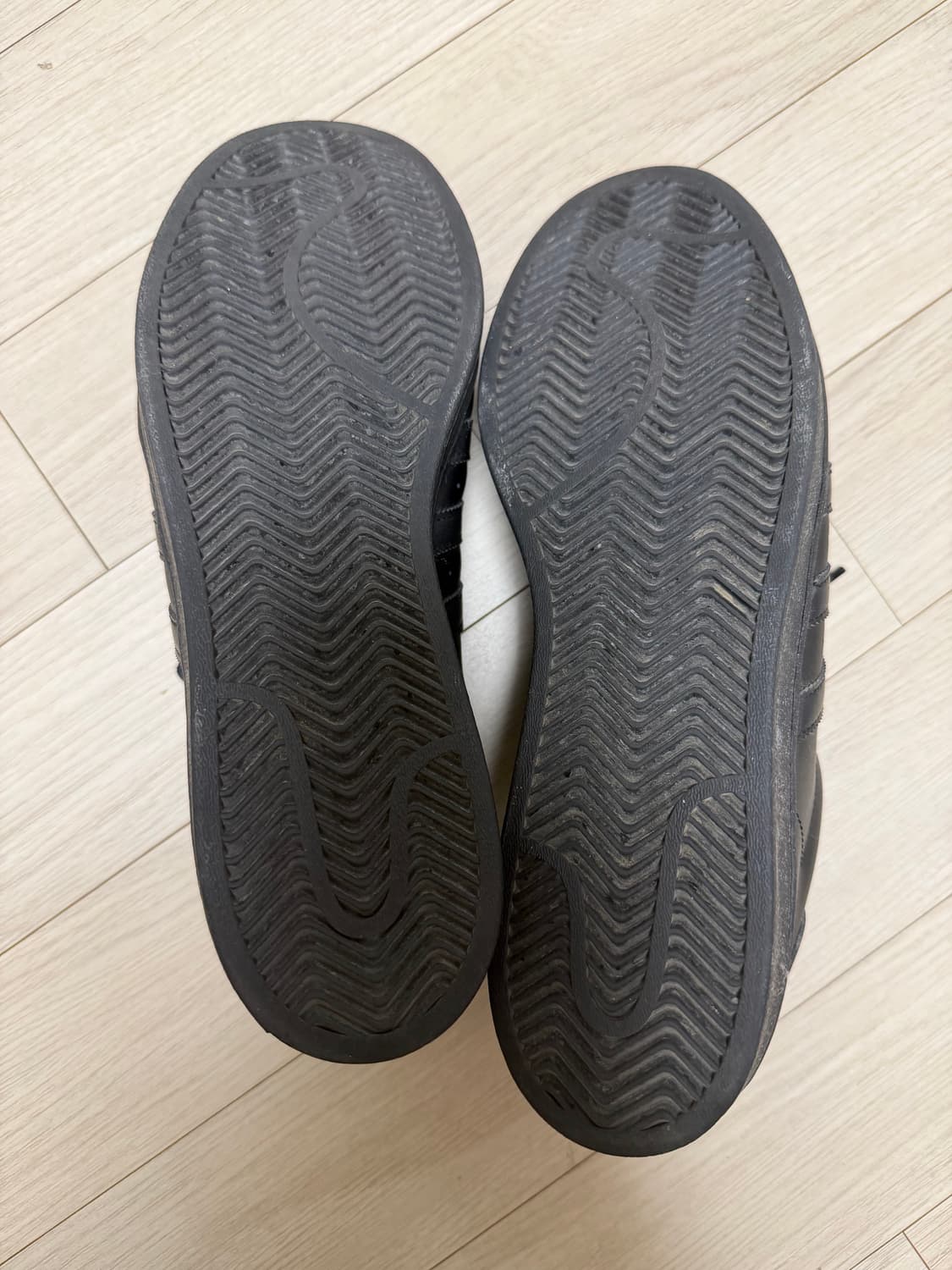 [285] 아디다스 슈퍼스타 트리플 블랙 상품이미지6