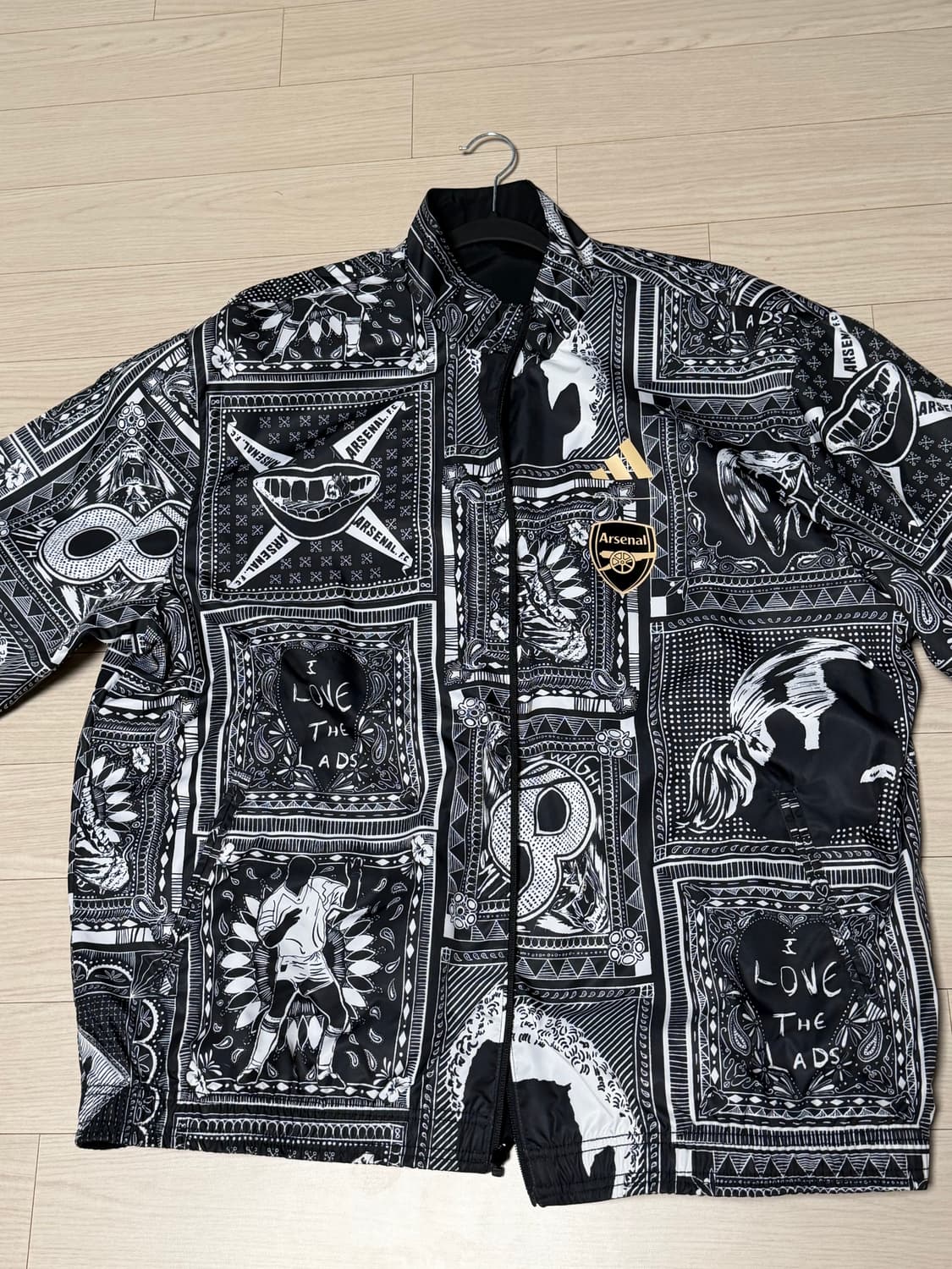 이안 라이트 아디다스 콜라보  리버시블  앤섬 자켓 상품이미지4