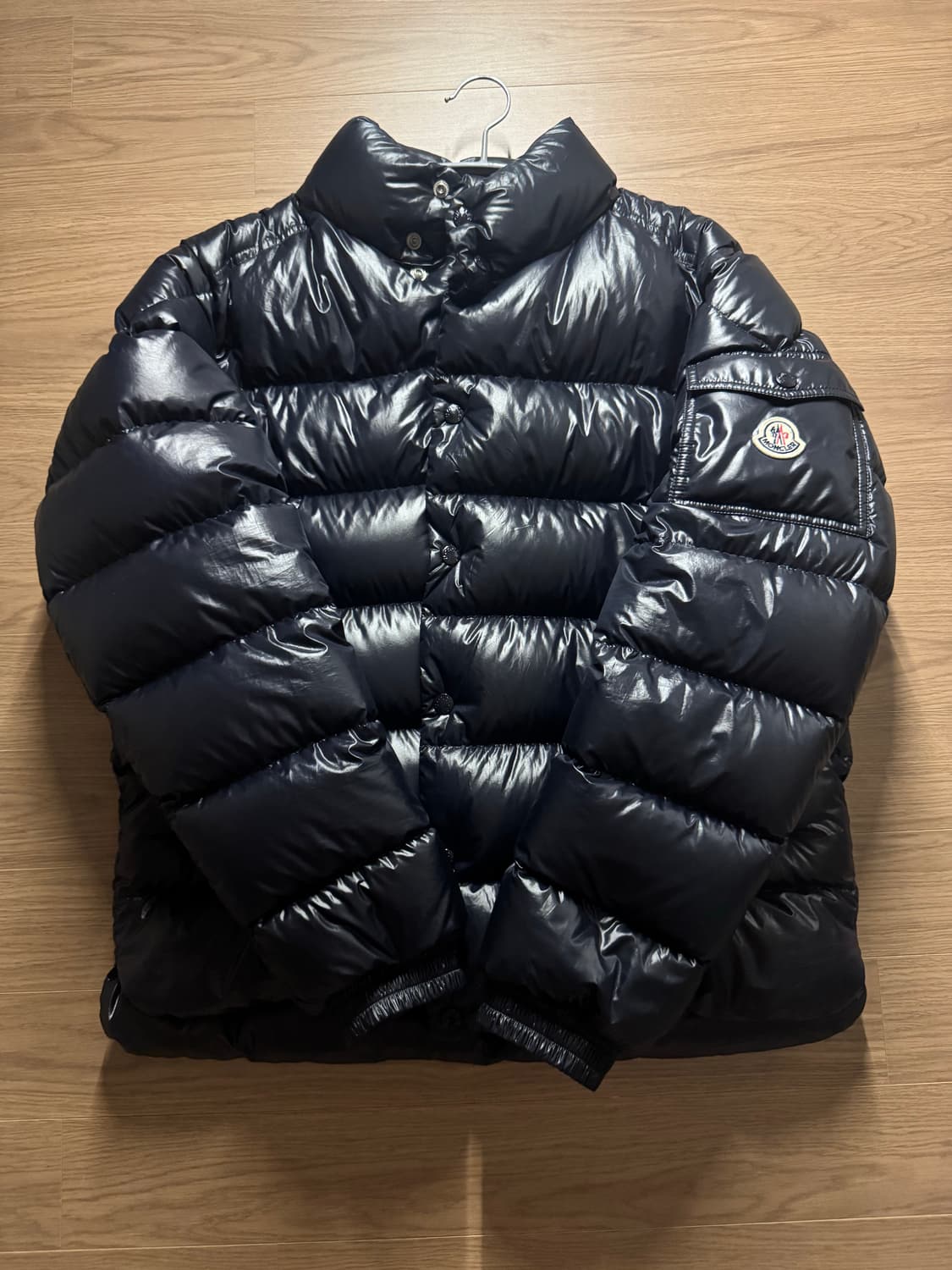 몽클레어 룰레 숏패딩 상품이미지1