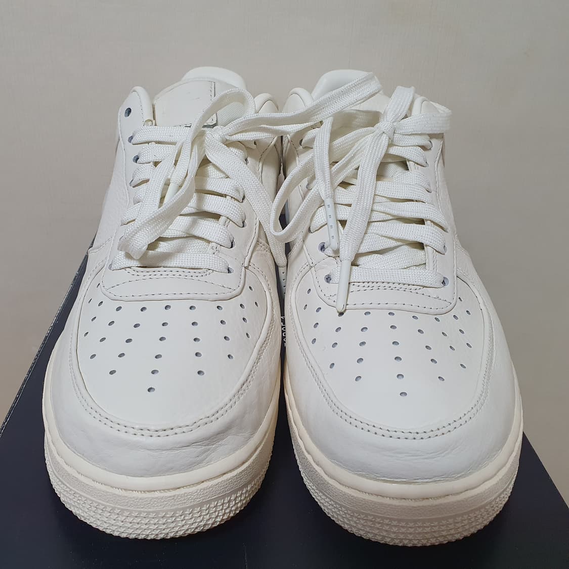 나이키 에어포스 1 프리미엄 쥬얼 세일 컬러 941912 100 상품이미지2