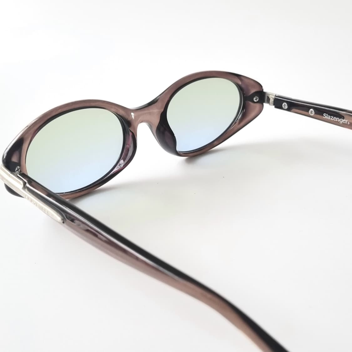 데드스탁 슬래진저 빈티지 오벌 프레임 이리데슨트 선글라스 상품이미지4