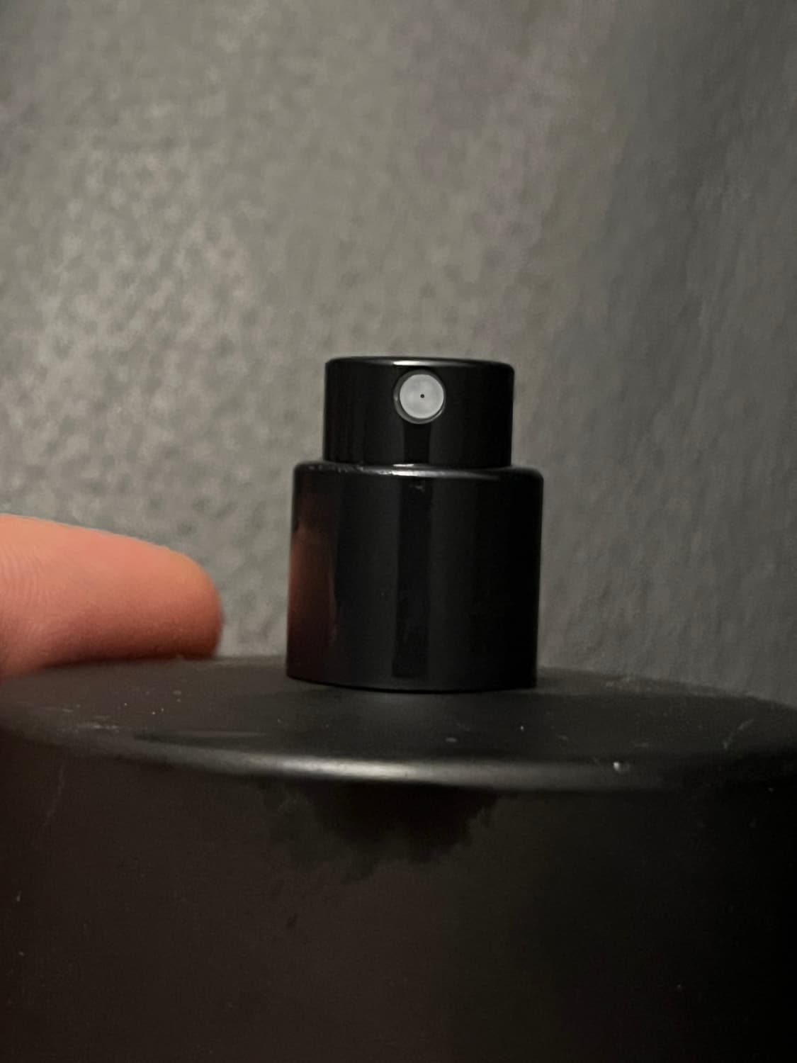 톰포드 옴브레 레더 100ml  상품이미지4