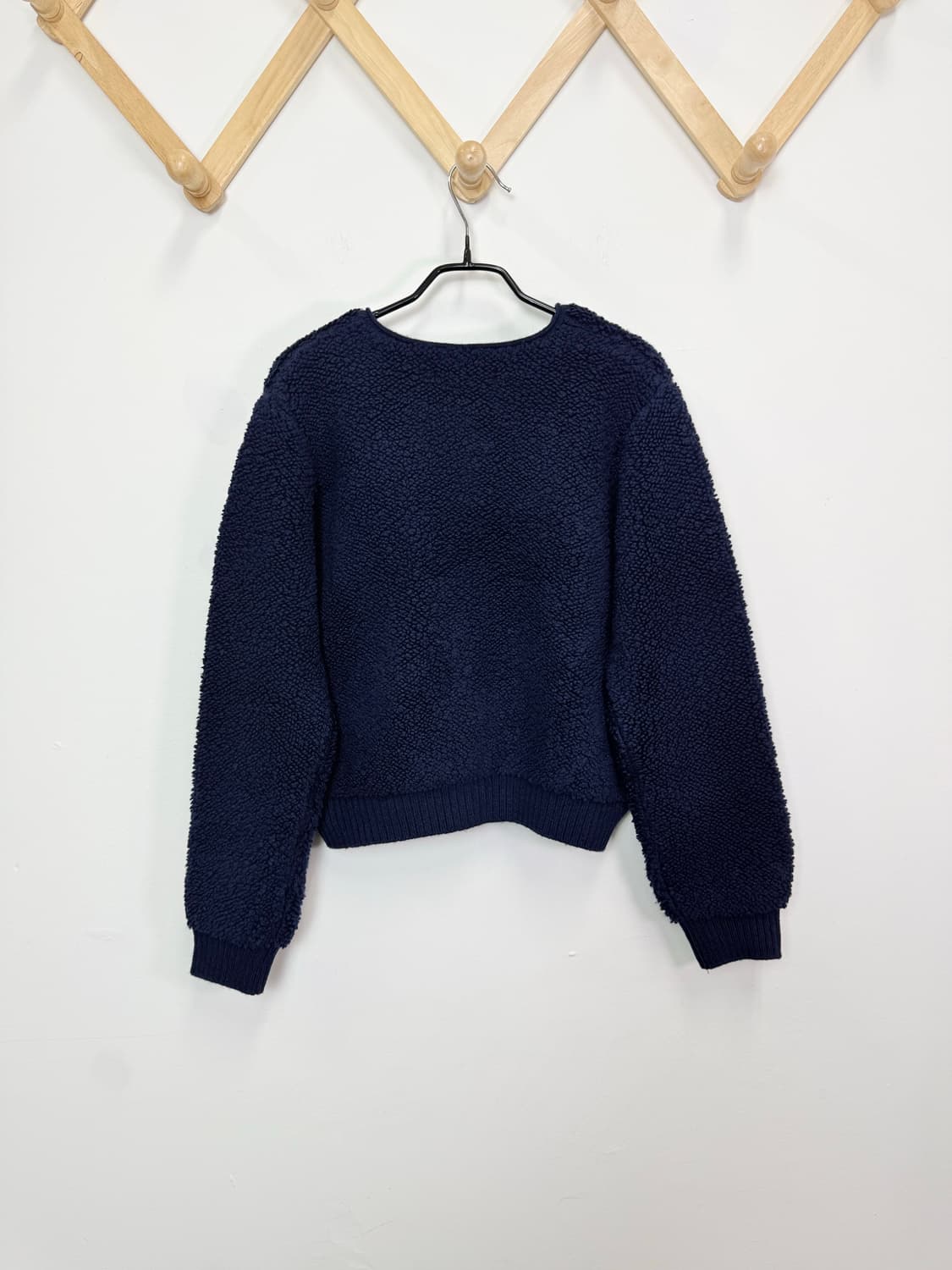 새상품 NOTHING WRITTEN 낫띵리튼 레트 부클 가디건 상품이미지5