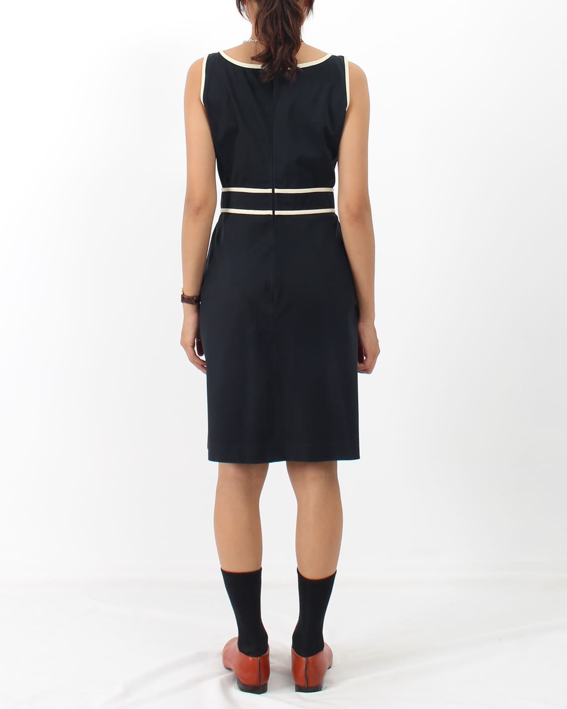 모스키노 칩앤시크 라인 나시 리본 미디 블랙 원피스 상품이미지3