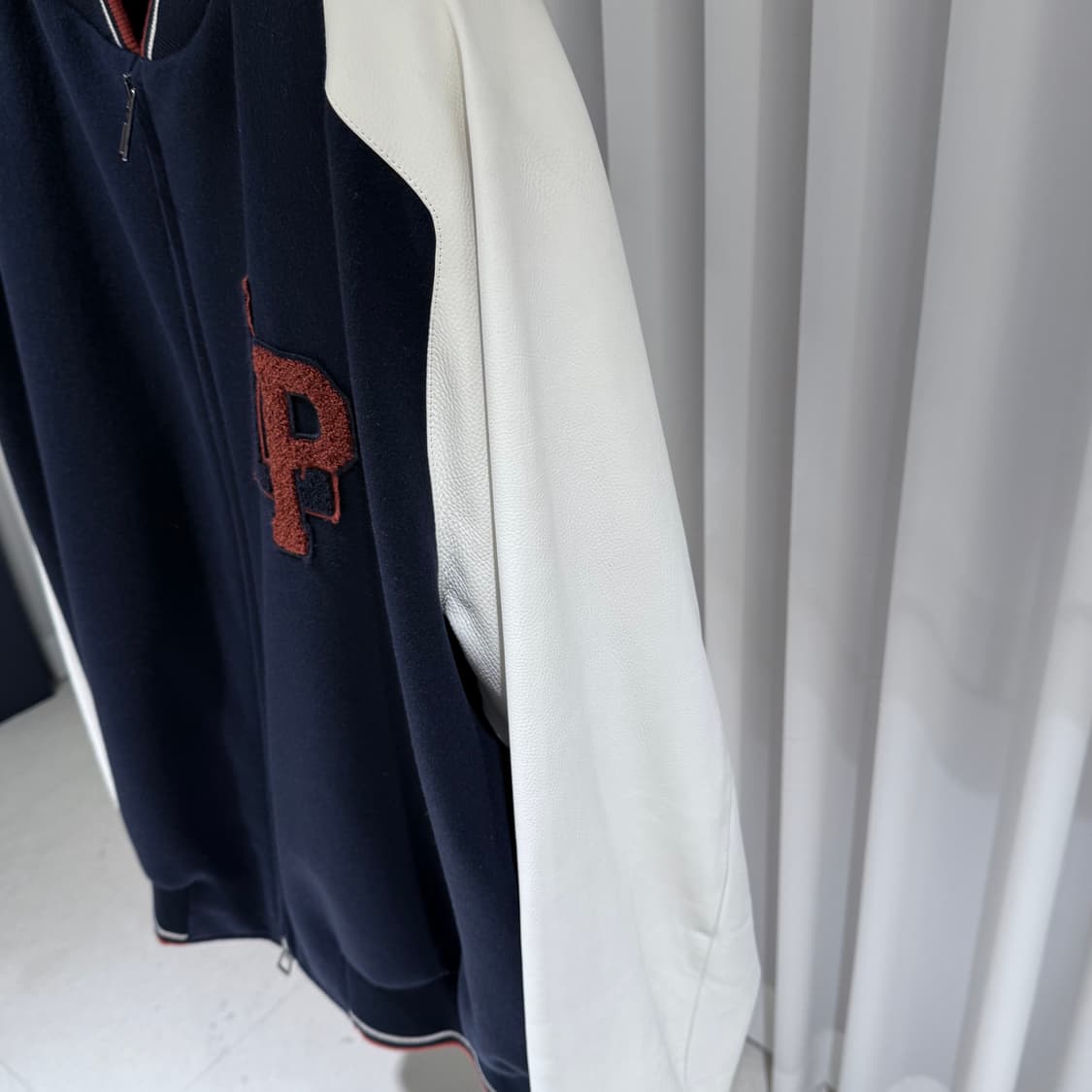 2XL / 로로피아나 LP 레더 바시티 자켓 상품이미지3