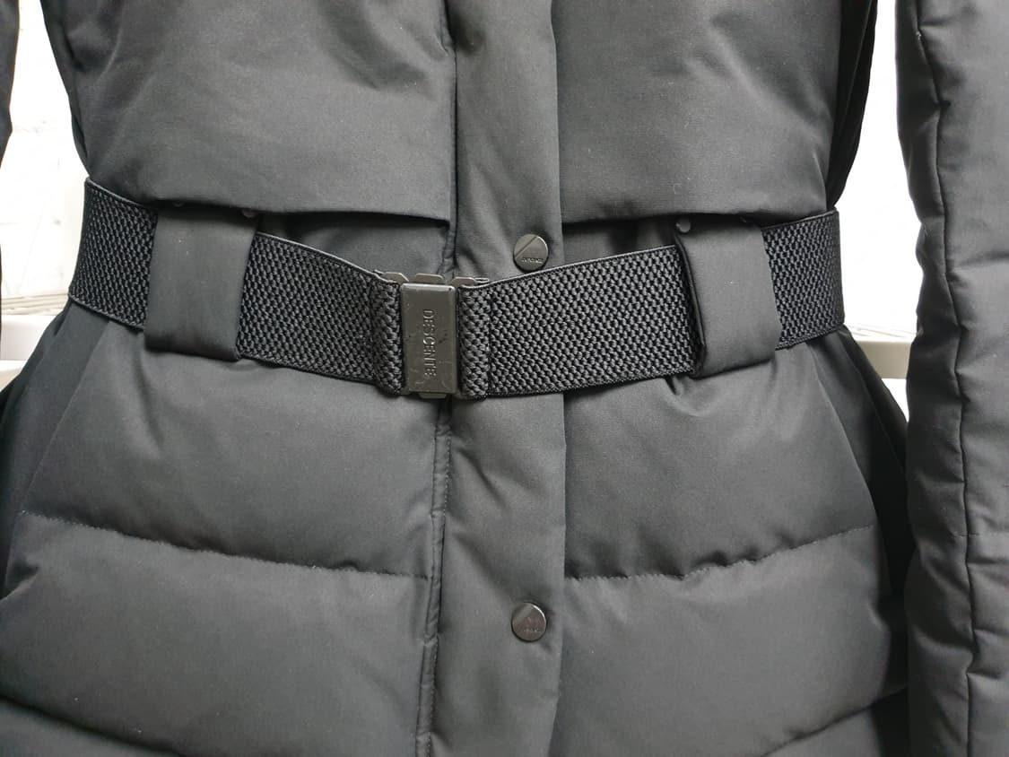 데상트 여성패딩 우먼스 스키 슬림형 미드 다운자켓 90 상품이미지2