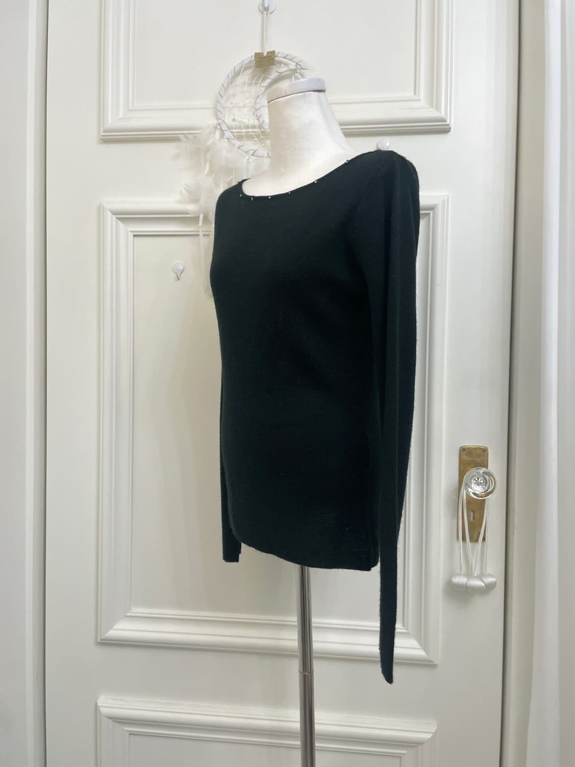 black neck stone point basic knit top 상품이미지2