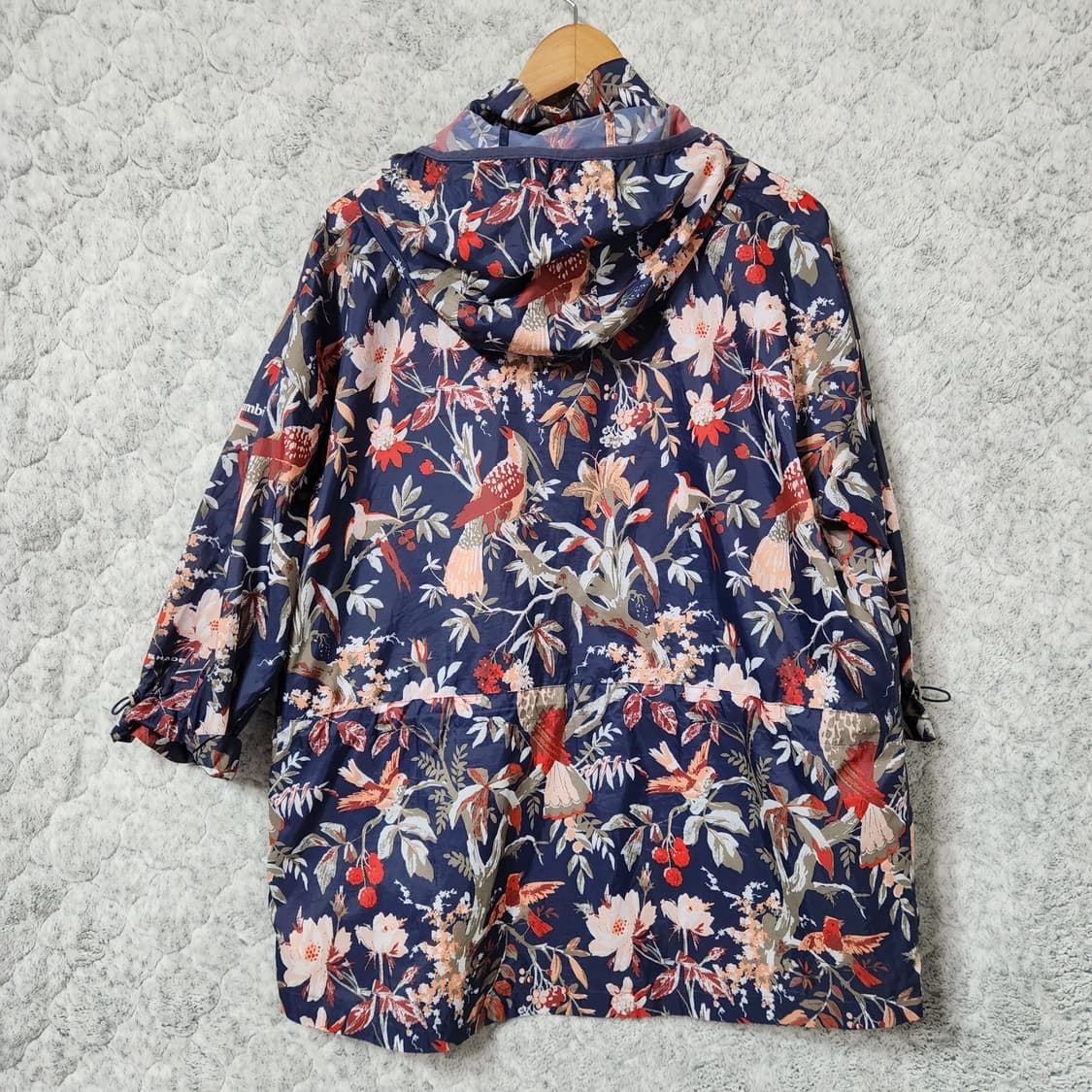 H592 [L] 컬럼비아 여성 바람막이 점퍼
 상품이미지4