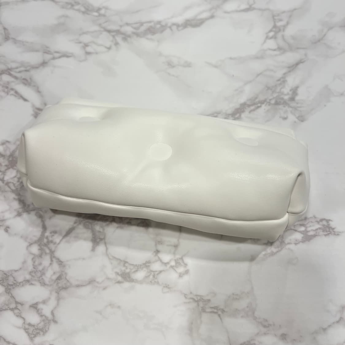 메종마르지엘라 젠틀몬스터 케이스 상품이미지5