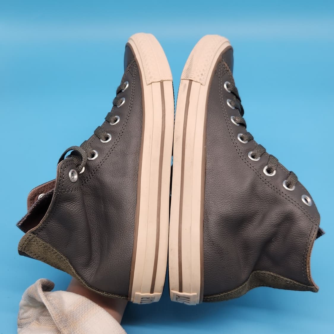 oo  컨버스 척테일러 레더 하이탑250 상품이미지5