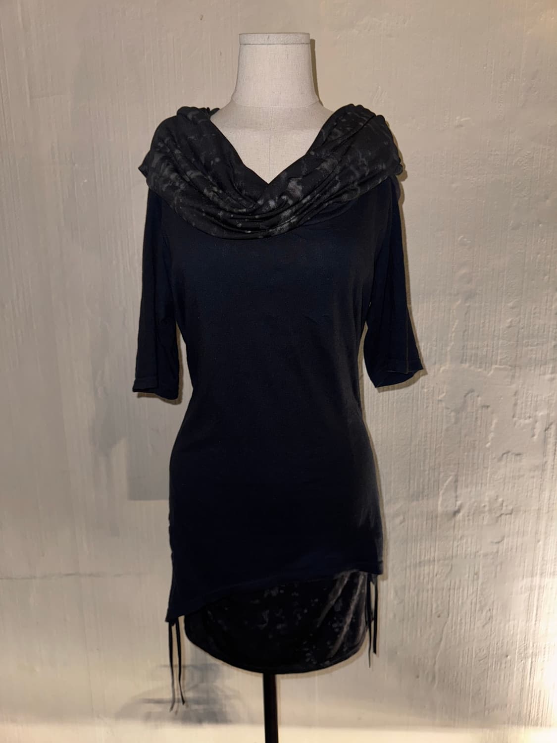 “Midas” Tie Dye Black Drape T-Shirt  Pri 상품이미지1
