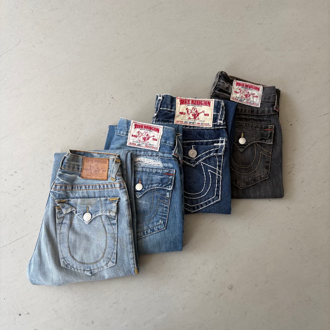 트루 릴리젼 로건 슈퍼 티 상품이미지6