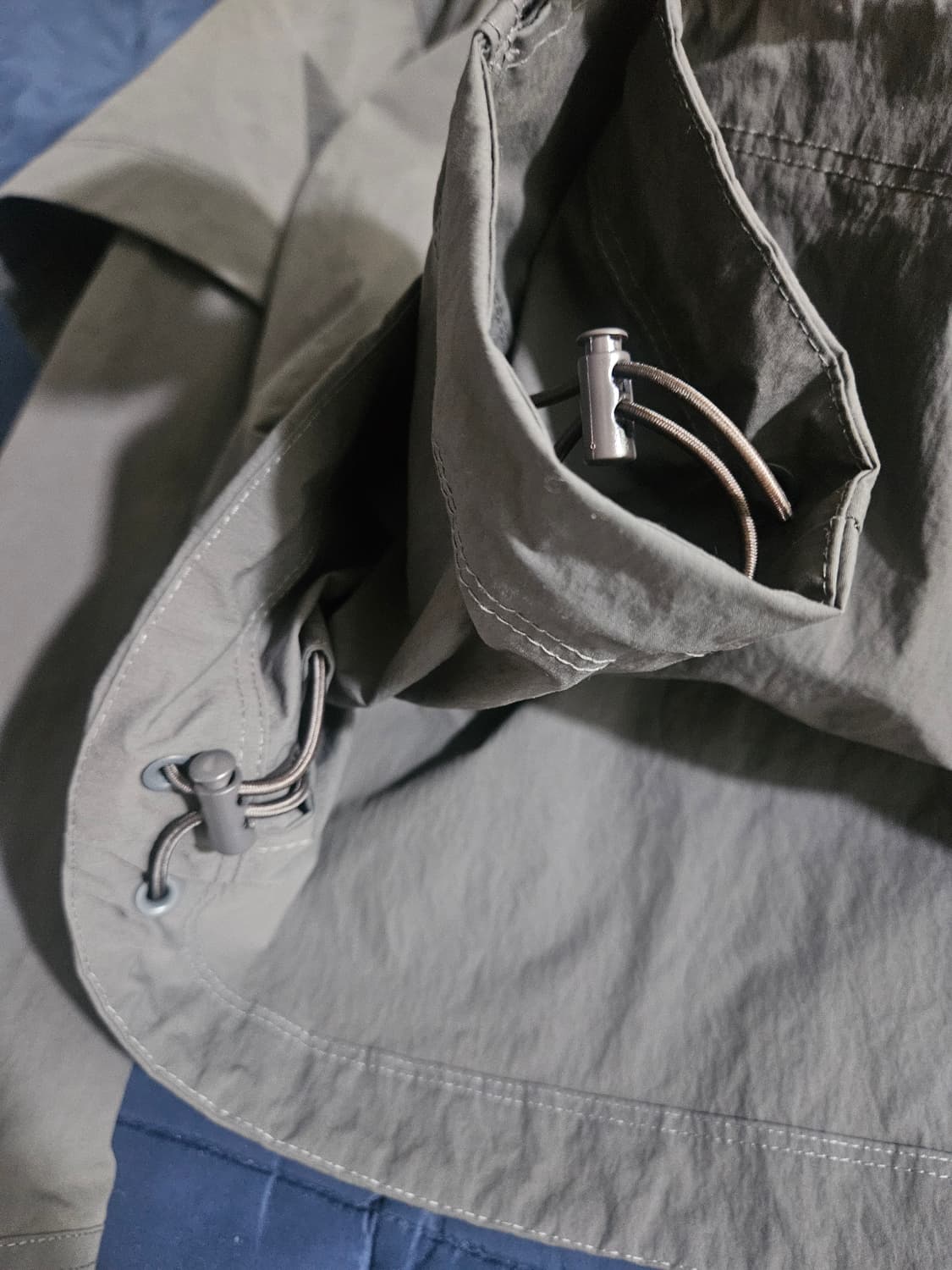 준지 23FW 나일론 레이어드 셔츠집업 상품이미지4