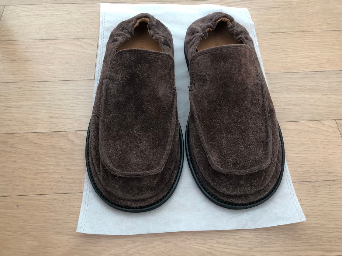 [새상품] 로맨틱무브 삭 바부슈 (리얼브라운스웨이드,230size) 상품이미지1