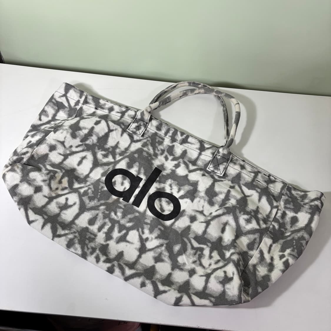 OS 알로 ALO 블리치 요가 아이코닉 캔버스 에코백 상품이미지1