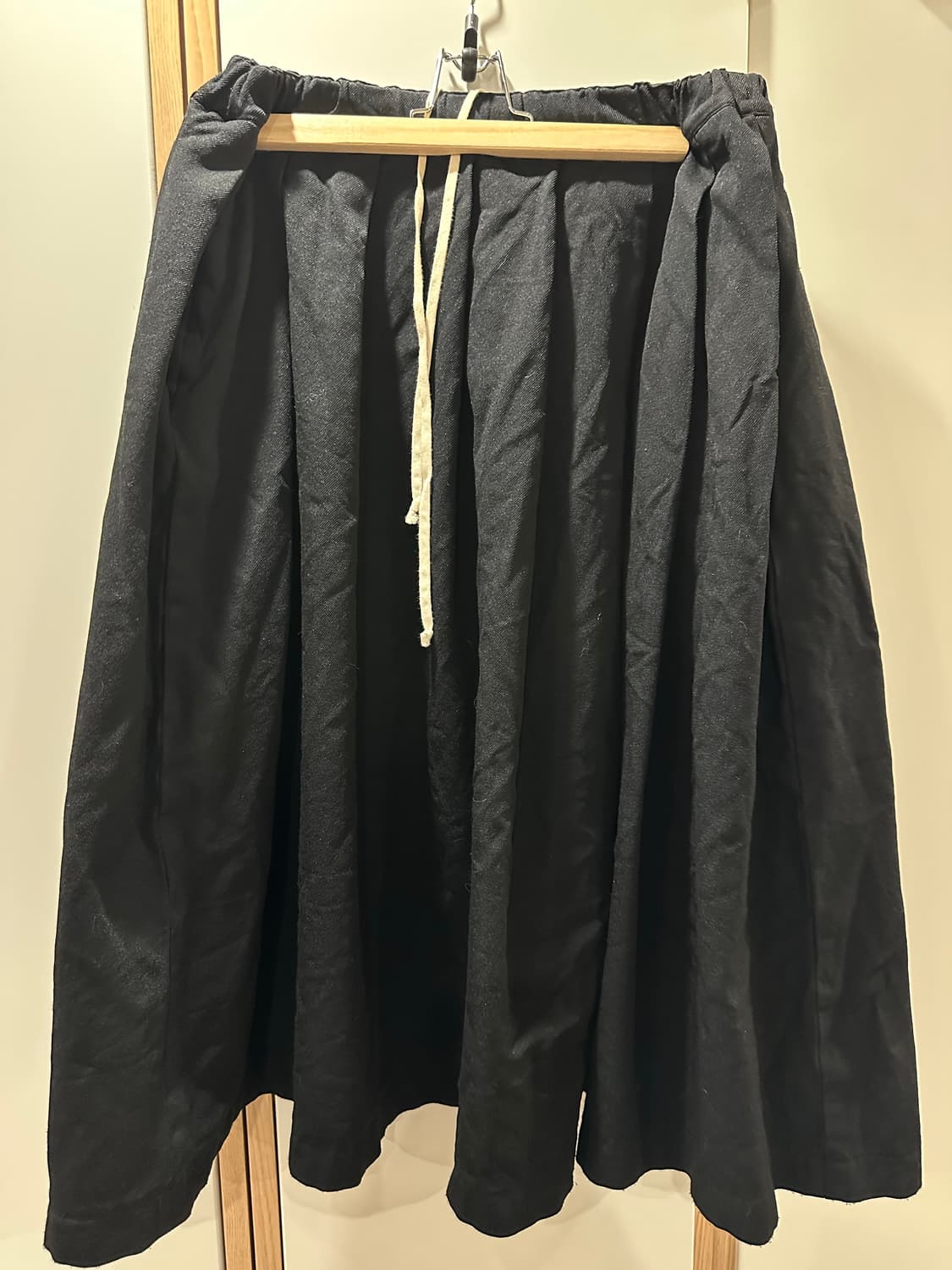 꼼데가르송 블랙 폴리 스커트 S 상품이미지2