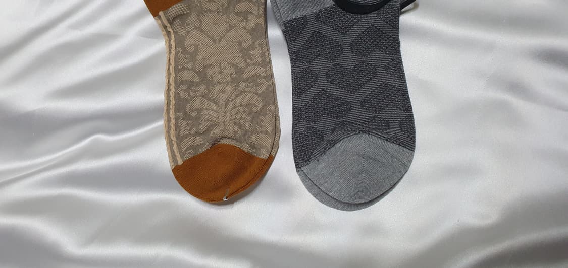 브라운 그레이 하트 민들레 레이스 패턴 비비안웨스트우드 양말  상품이미지8