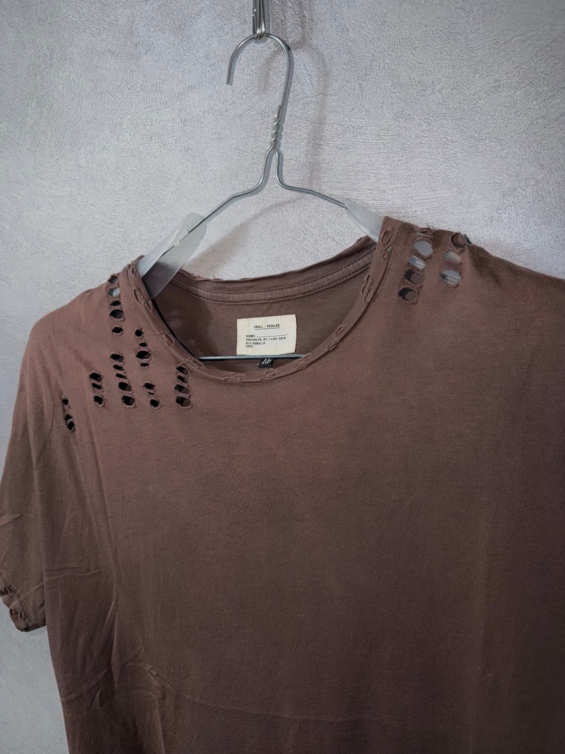 R13 Distressed Garment Dyed T-shirt  상품이미지3
