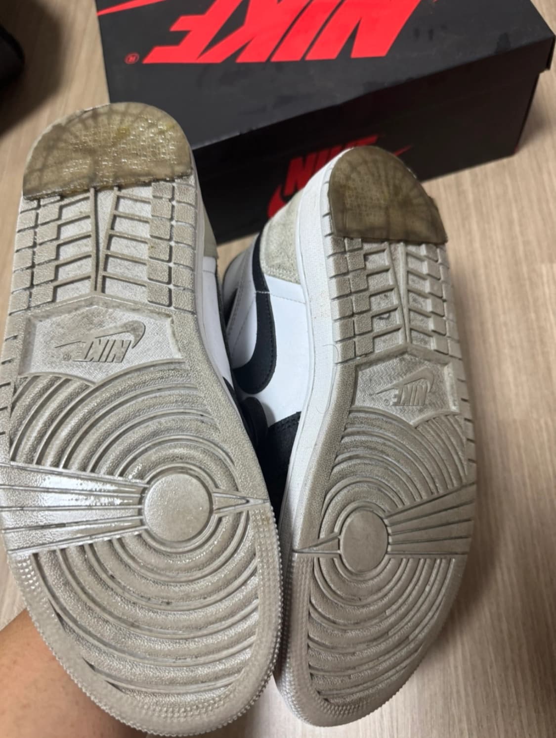 나이키 조던 1 275 상품이미지2