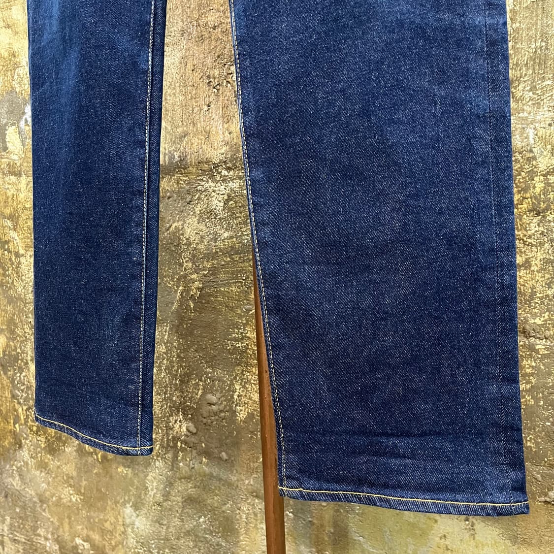 미스터젠틀맨 지퍼 디테일 리지드 데님 팬츠 상품이미지5